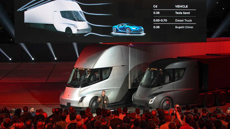 Ξεπουλάει η νταλίκα της Tesla!